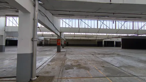 Industrial-warehouse-To-Let-in-Benrose (11)